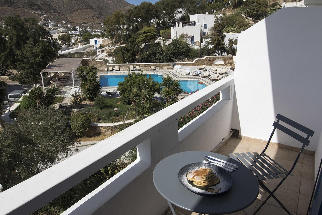 Armadoros Hotel / Ios Backpackers Esterno foto